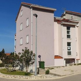 Apartmanok Parkolóhellyel Novalja, Pag - 22860 Novalja