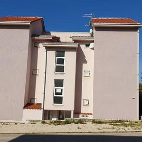 Apartmanok Parkolóhellyel Novalja, Pag - 22860 Novalja