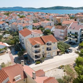 Apartmanok Parkolóhellyel Srima - Vodice, Vodice - 23593 Srima - Vodice