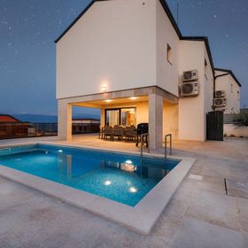 Nyaralóház Medencével Vrbnik, Krk - 24526 Vrbnik