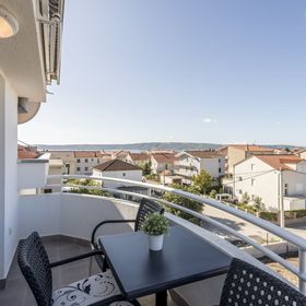 Apartmanok Parkolóhellyel Kastel Novi, Kastela - 24645 Kaštel Novi