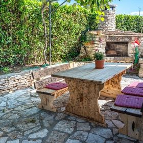 Apartmanok Parkolóhellyel Rovinj - 24730