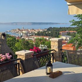 Apartmanok Parkolóhellyel Palit, Rab - 24756 Palit