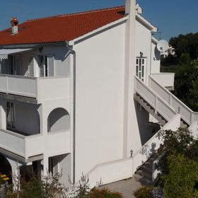 Apartmanok Parkolóhellyel Kampor, Rab - 24838 Kampor