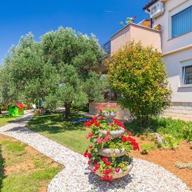 Apartmanok Parkolóhellyel Punat, Krk - 24859 Punat