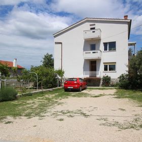 Apartmanok Parkolóhellyel Punat, Krk - 24863 Punat