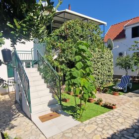 Nyaralóház Parkolóhellyel Jadrija, Sibenik - 24931 Jadrija