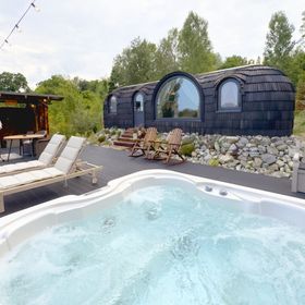 Cabana Friday Inn Igloo Comarnic