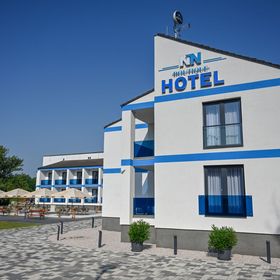 NN Boutique Hotel Tiszaújváros