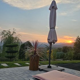 Vila Above Village Berislăveşti