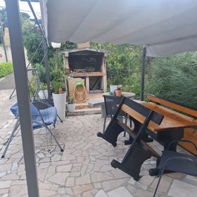 Apartmanok Parkolóhellyel Palit, Rab - 24800 Palit
