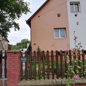 Hajdu-Virág Apartman Ócsa