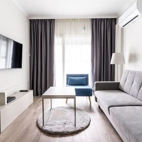 Golden Skyline Suites - Mennica Residence - Panoramic City View