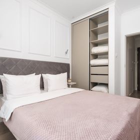 Golden Apartments – Mennica Residence Deluxe