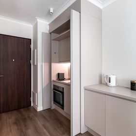 Golden Luxe Residence – Mennica Residence | Business & City Center 52