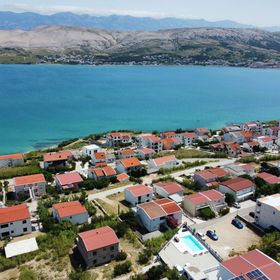 Apartmanok Parkolóhellyel Pag - 24714