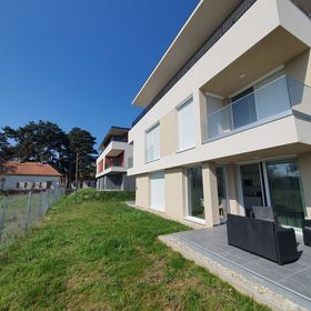 Maja Apartman Balatonlelle by BLTN