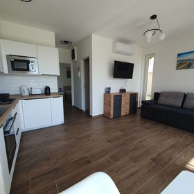 Maja Apartman Balatonlelle by BLTN