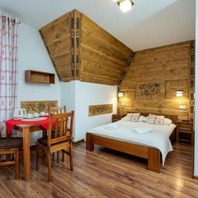 Willa Pod Reglami Małe Ciche