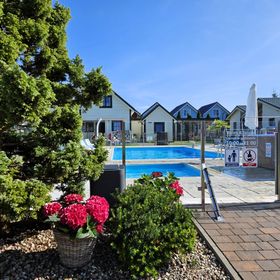 Domki Zielone Wzgórze- TOP Comfort Mielno