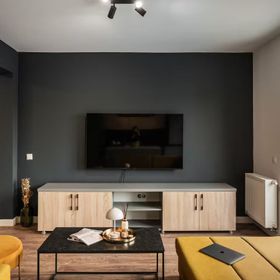 Skylark | Toronto Penthouse with Jacuzzi & View Brașov