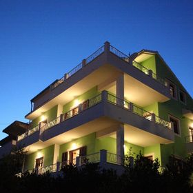 Apartmanok Parkolóhellyel Vrboska, Hvar - 24967 Vrboska