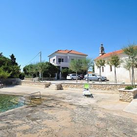 Apartmanok A Tenger Mellett Poljana, Ugljan - 24970 Poljana