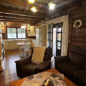 Meseház Apartman Zalalövő