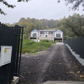 Vila Emirage Pool & Spa Bran