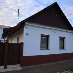 Bázis Vandégház Hajdúnánás