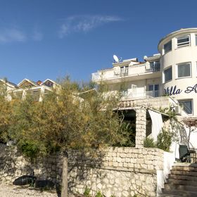 Apartments Beach house Blace