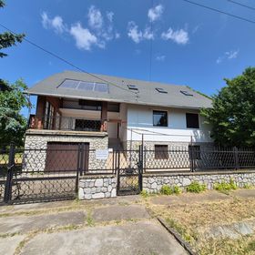 Fehér Gólya Pihenőporta Sarud