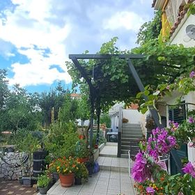 Apartment Mediha's Secret Oasis Vodice