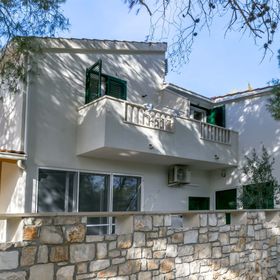 Apartments Jase Milna