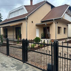 Steersman Apartman Gyula