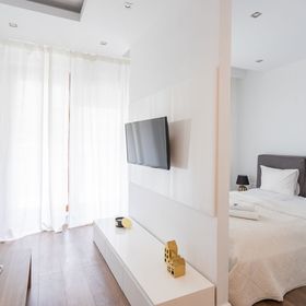 Golden Apartments Warsaw – Elegant & Cozy in Central Warsaw - Wronia A