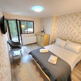 Vila Monica Buşteni