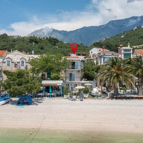 Nyaralóház A Tenger Mellett Bratus, Makarska - 25055 Bratuš