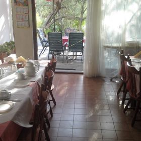 Apartments and Rooms Mery Banjol