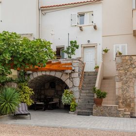 House Punat Residence