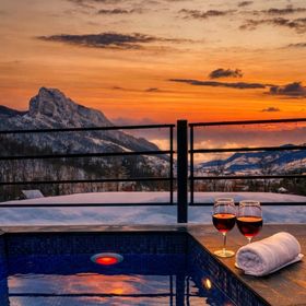 KARL's Cabin by Black & White Panoramic Rimetea