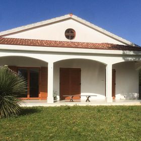 Apartman Gdinj - CDH636