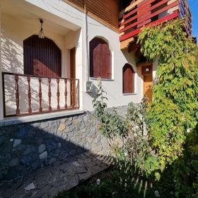 Vila Poiana Verde Bușteni