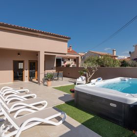 Vendégház Vodnjan - CIS421