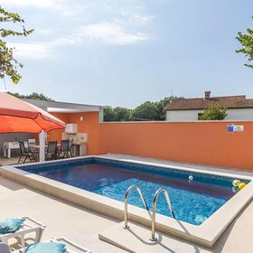 Vendégház Tinjan - CIS403