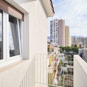 Apartment Mark Split