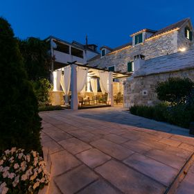 Villa Luxury Bante Kaštel Lukšić