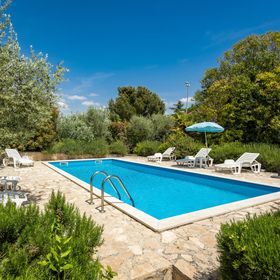 Apartments Giuliano Tar