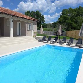 House Holiday house Milotici Tinjan