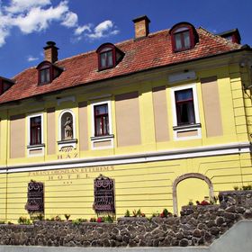 Offi Ház Hotel Eger
